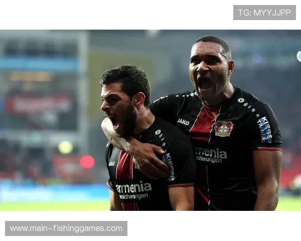 斯图加特进攻火力强劲，但防守隐患或成多特突破口